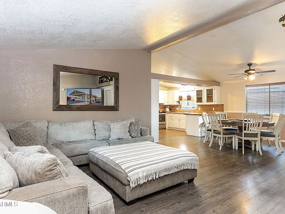 5th image of 2120 E Bluefield Avenue #127