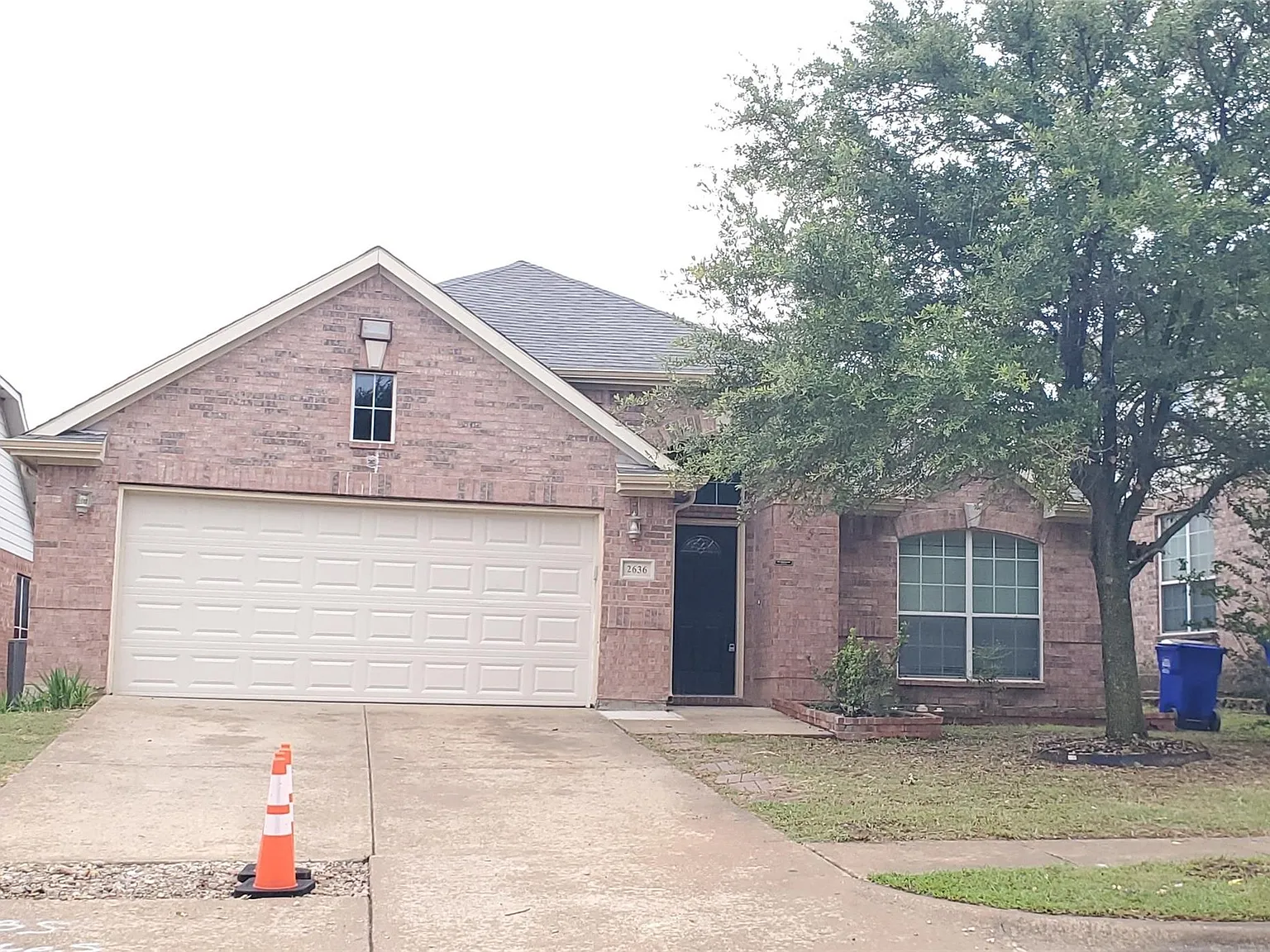 3 bed, 2059 sqft, $2,885 — Photo 1