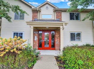 1098 Timber Creek Dr UNIT 7, Carmel, IN 46032