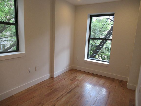 5th image of 1051 Bergen St APT 4