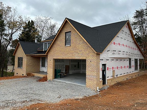 2nd image of 510 Dudala Cir
