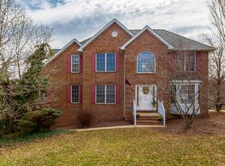 125 Emerald Hill Dr, Fishersville, VA 22939