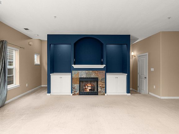 5th image of 1060 SW 170th Ave Unit 202