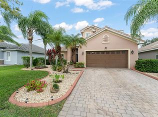 4089 Navigator Way, Kissimmee, FL 34746