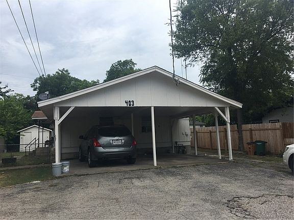2nd image of 403 Oertli Ln