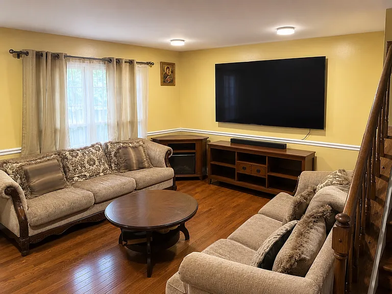 27 Ashmont Ct — Photo 6