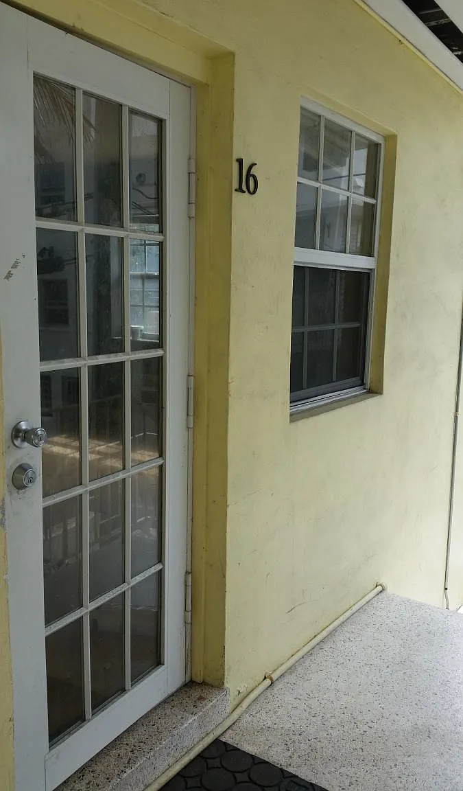 825 Euclid Ave — Photo 3