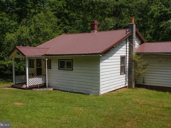 55 Shallmar Rd, Kitzmiller, MD 21538