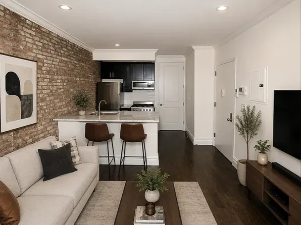 133 East Fourth Street image 1 of 5