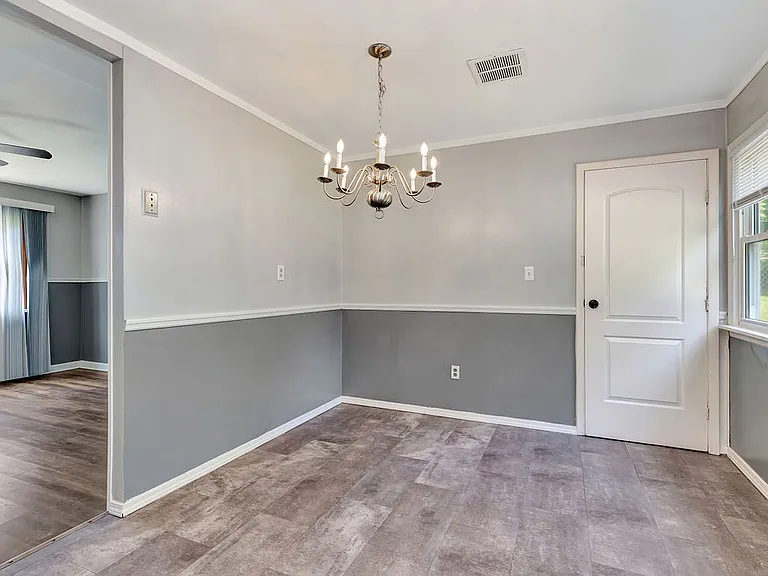 3232 Deshler Dr — Photo 4