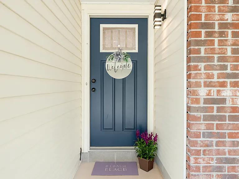 200 River Oaks Dr #112 — Photo 2