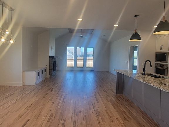 5th image of 2078 E 130th St S