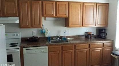 2nd image of 14359 N Park Ct