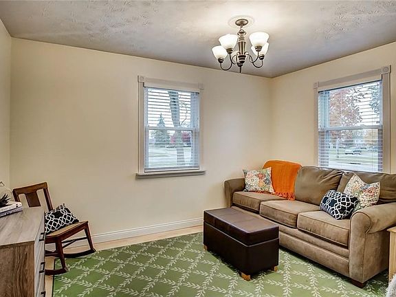 4th image of 315 Dunnigan Dr