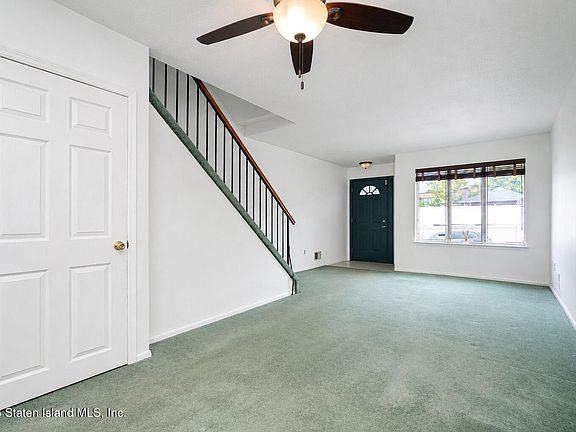 5th image of 52 Houston Ln