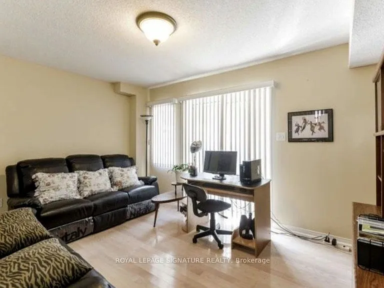 1565 Woodhenge Way — Photo 9