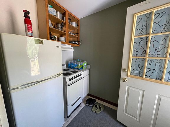 2nd image of 11115 Willows Rd