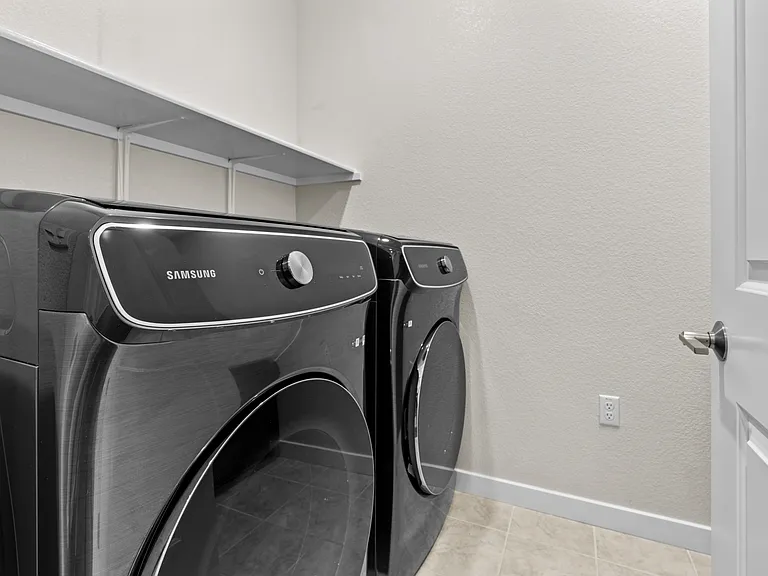 933 Tern Dr — Photo 18