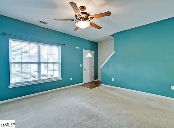 4th image of 204 Dartmoor Dr