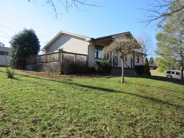 1025 Rayburn St, Olive Hill, KY 41164
