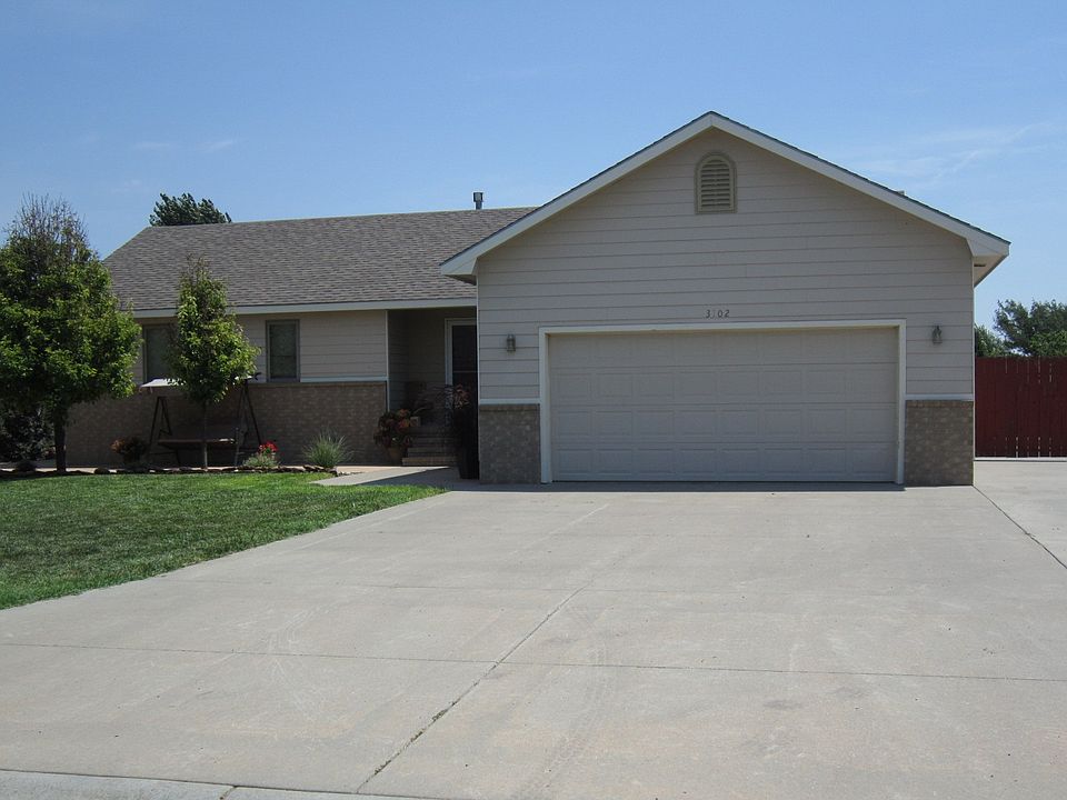 1st image of 3102 Foxfire Dr