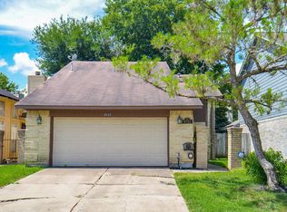 8751 E Rylander Cir, Houston, TX 77071