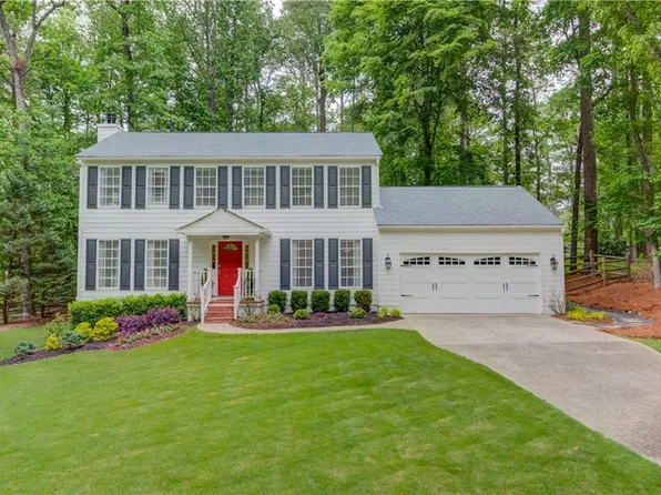 5587 Fitzpatrick Trce, Peachtree Corners, GA 30092