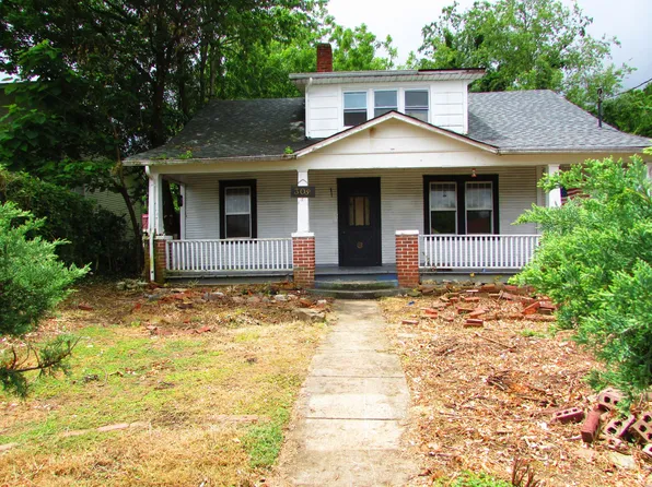 308 E K St, Elizabethton, TN 37643