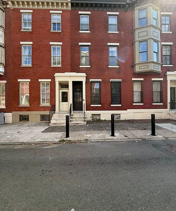 1st image of 1732 Mount Vernon St #1
