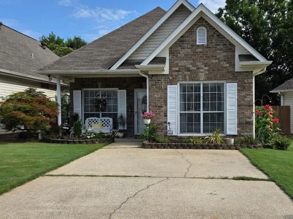7565 Spencer Ln, Helena, AL 35080