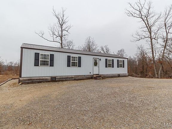 2nd image of 18755 Monroe Dr