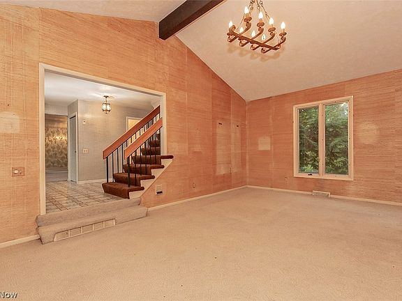 4th image of 4000 E Meadow Ln