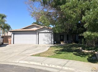 5304 Pine Grove Ct, Bakersfield, CA 93313