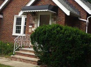 1396 Sheffield Rd, South Euclid, OH 44121