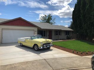 2590 SW 211th Ct, Beaverton, OR 97003