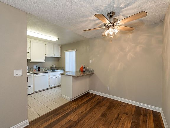 5th image of 5476 Kiowa Dr #9