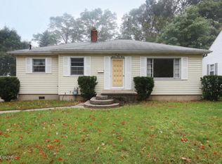 1647 Chapel St SW, Wyoming, MI 49519