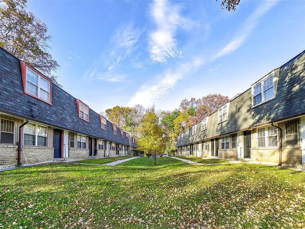 Northern Village Apartments — Photo 4