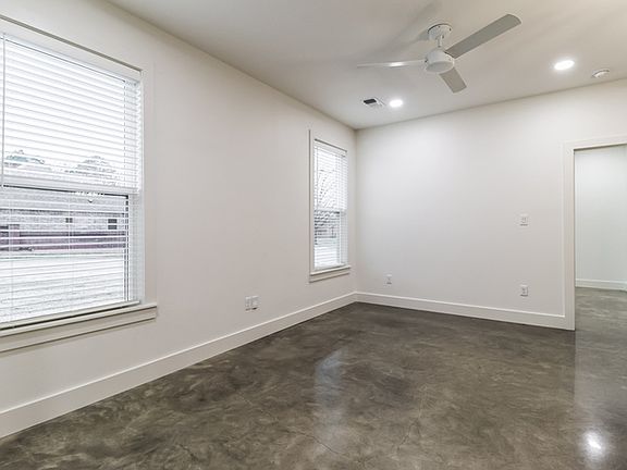 3rd image of 16320 Lamarche Dr