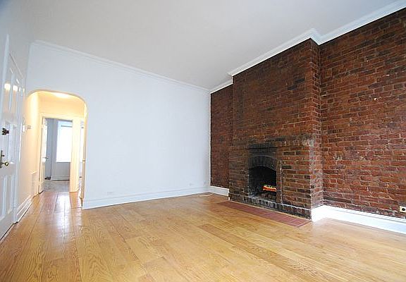 2nd image of 14 Grove St #2