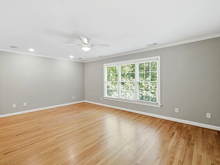 6 Bramerton Ct — Photo 17