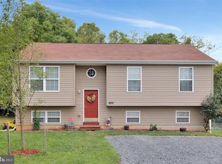 600 N Forrest St, Ranson, WV 25438