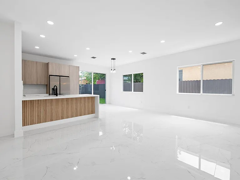1355 NW 42nd St — Photo 16