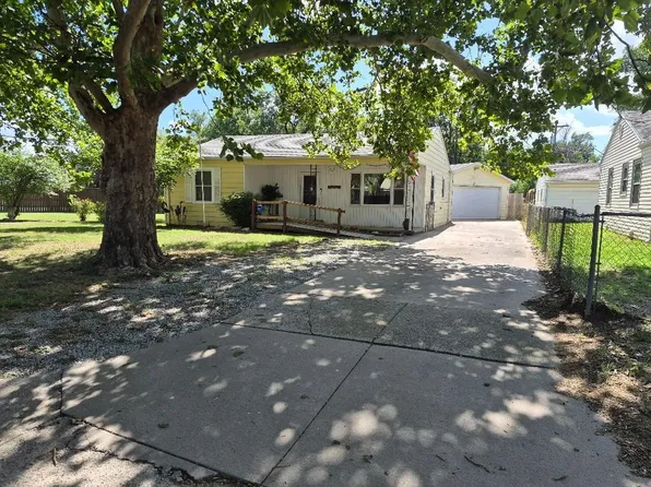 6429 S Keystone St, Haysville, KS 67060