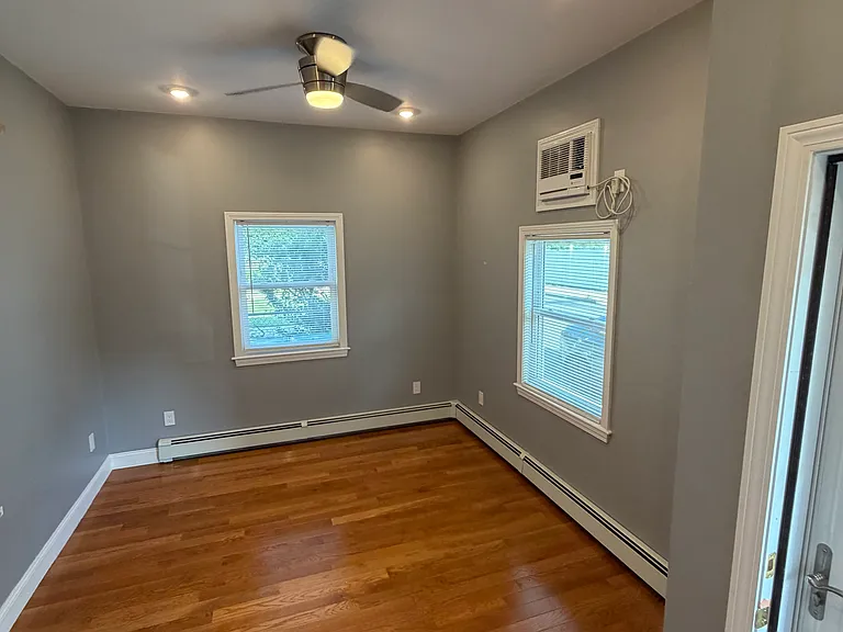 130 Washington St #3 — Photo 32