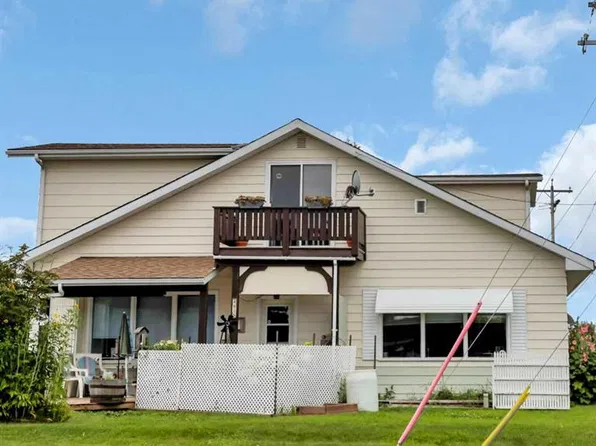 4815 W 46th St, Rocky Mountain House, AB T4T 1C4