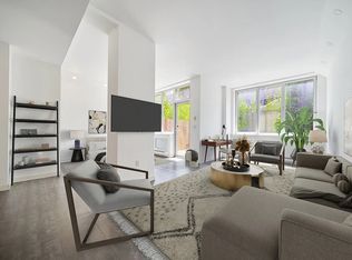 222 E 111th St #1G, New York, NY 10029