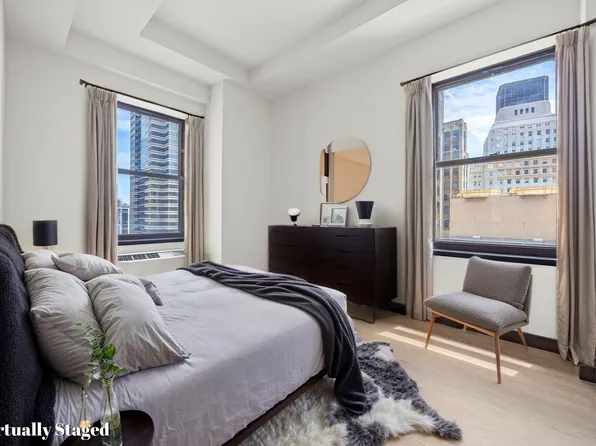 20 Pine Street 2907 image 3 of 17