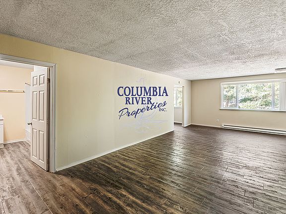 2nd image of 302 N 1st Ave