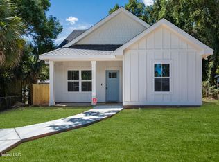 1085 Frank P Corso St, Biloxi, MS 39530